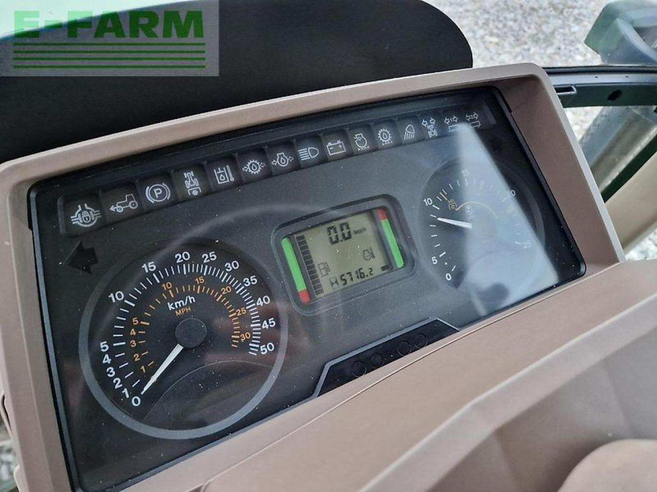 Traktor John Deere 6830: foto 10