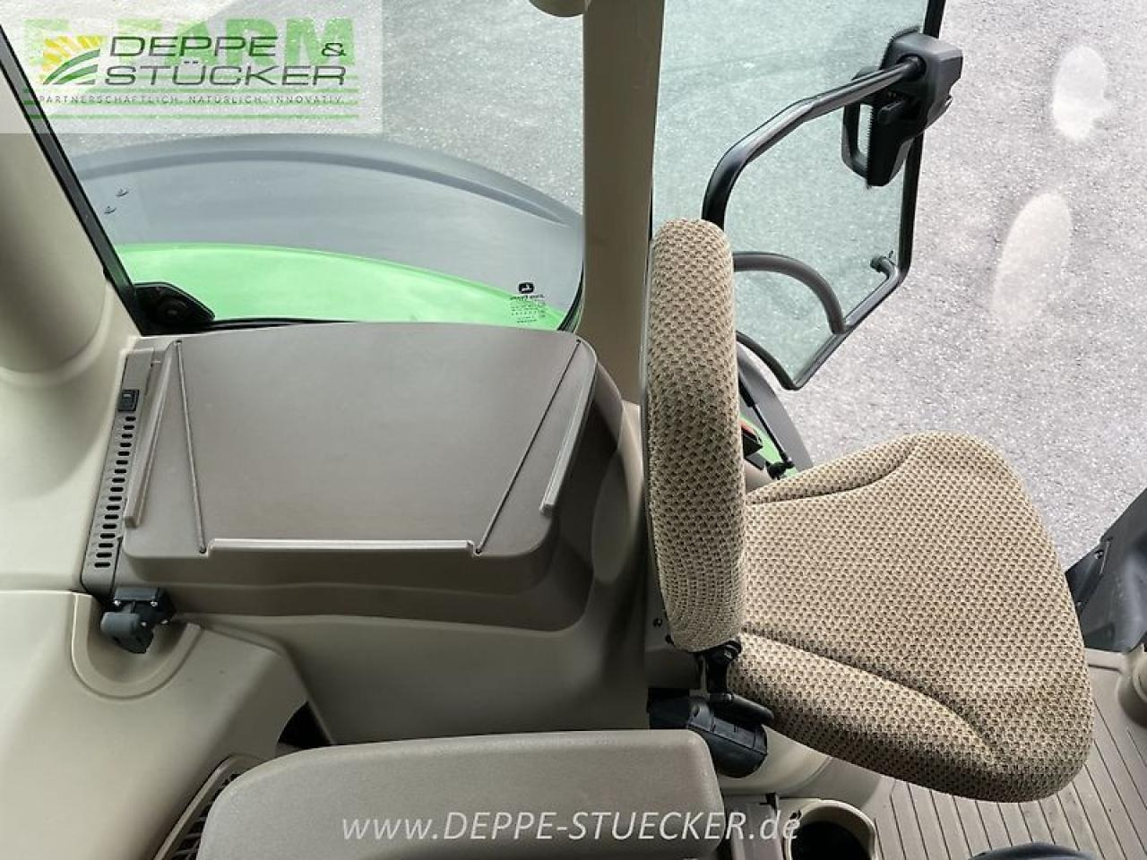 John Deere 6r 175 - Traktor: foto 5 John Deere 6r 175 - Traktor: foto 5
