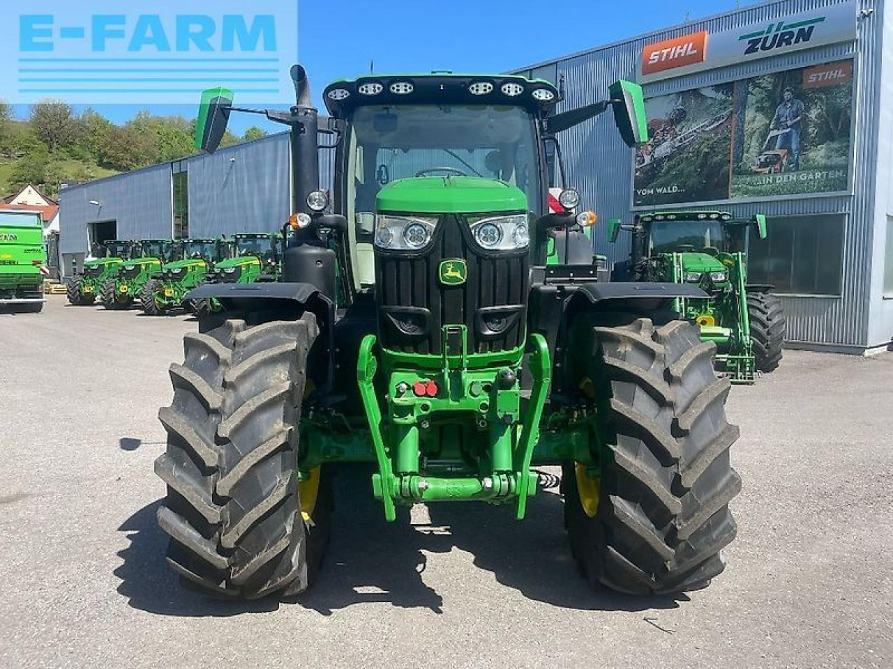 John Deere 6r215 / 6r 215 - Traktor: foto 3 John Deere 6r215 / 6r 215 - Traktor: foto 3