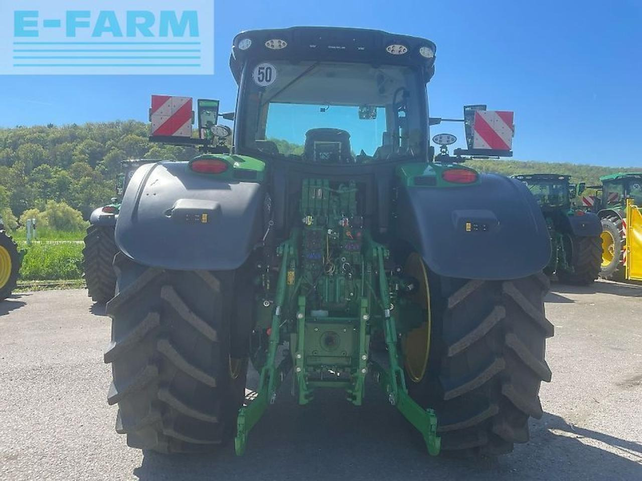 John Deere 6r215 / 6r 215 - Traktor: foto 4 John Deere 6r215 / 6r 215 - Traktor: foto 4