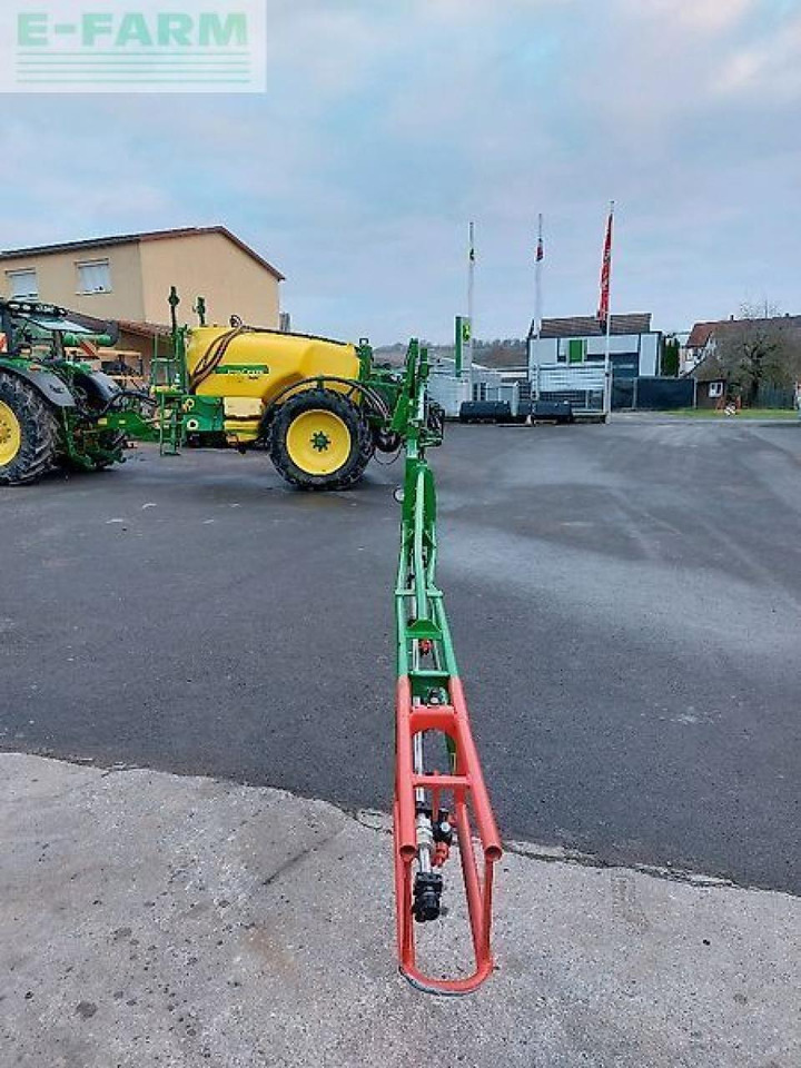 Spërkatës me rimorkio John Deere 740i: foto 14