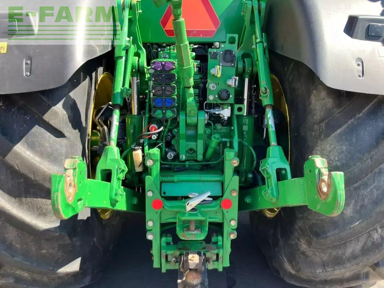 John Deere 8400r - Traktor: foto 2 John Deere 8400r - Traktor: foto 2
