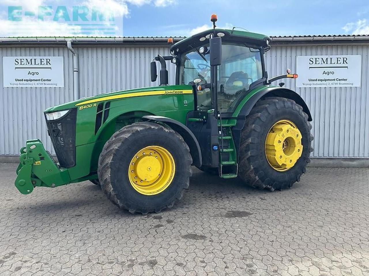John Deere 8400r - Traktor: foto 1 John Deere 8400r - Traktor: foto 1