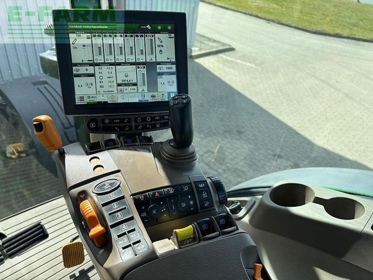 John Deere 8400r - Traktor: foto 5 John Deere 8400r - Traktor: foto 5