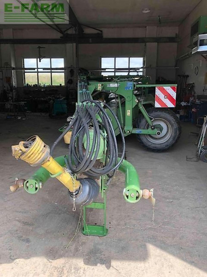 Krone easy cut 6210 cv - Korrëse bari: foto 4 Krone easy cut 6210 cv - Korrëse bari: foto 4