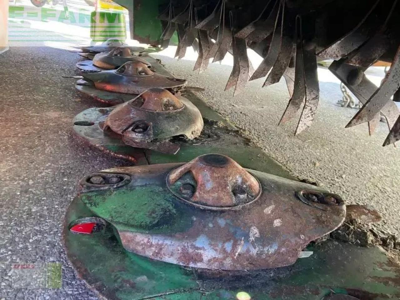 Krone easycut f320 cv - Korrëse bari: foto 5 Krone easycut f320 cv - Korrëse bari: foto 5