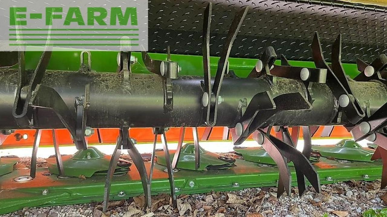 Krone easycut r 320 cv - Korrëse bari: foto 4 Krone easycut r 320 cv - Korrëse bari: foto 4
