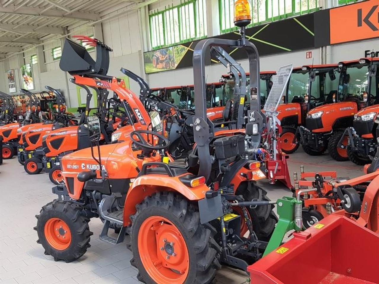 Traktor Kubota b2-261 hydrostat: foto 10