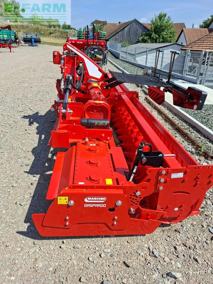 Maschio gabbiano 5000 - Pajisje për lirimin e tokës: foto 2 Maschio gabbiano 5000 - Pajisje për lirimin e tokës: foto 2