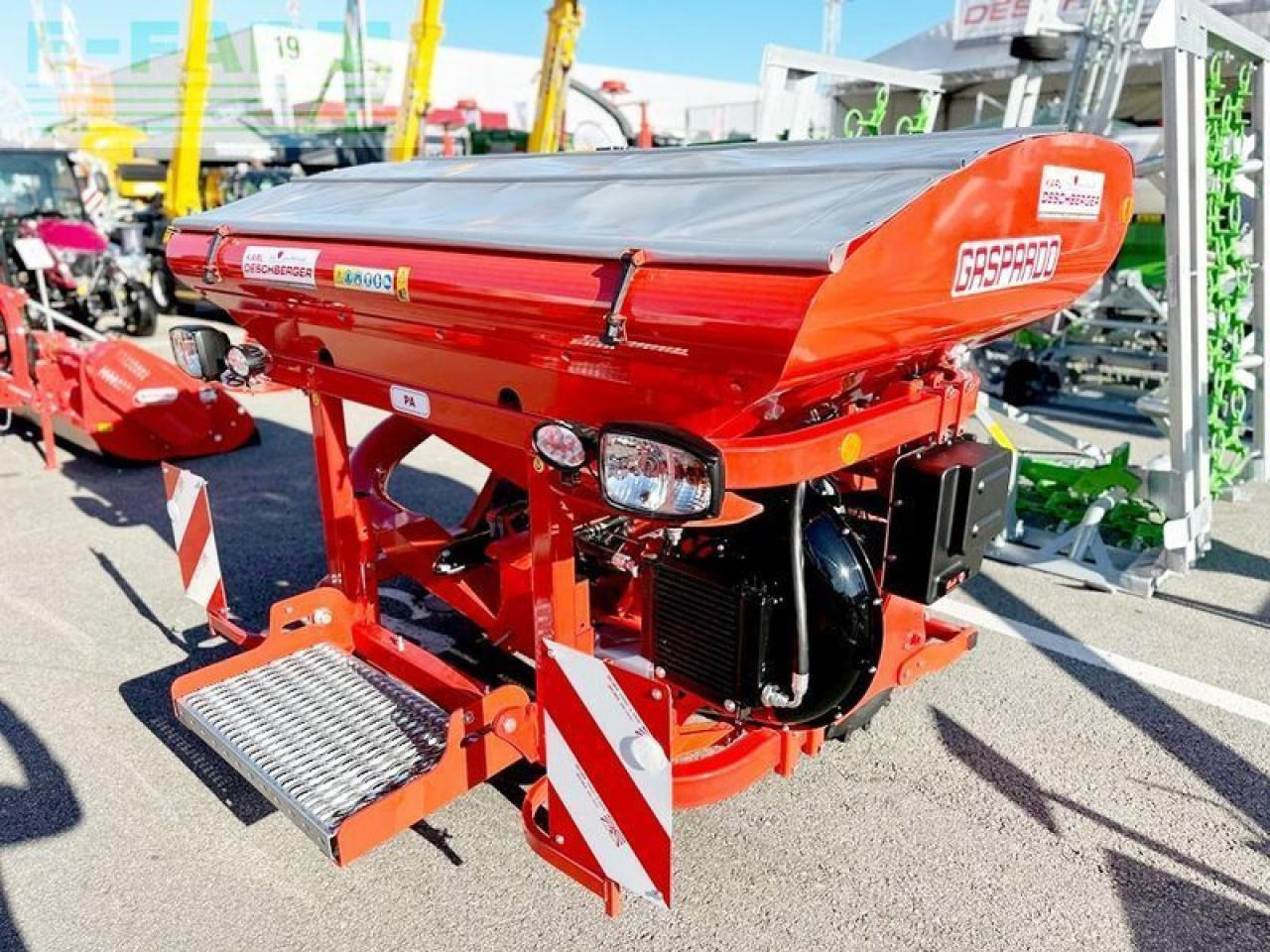 Maschio /gaspardo säkombination 5 m klappbar / fronttank - Mbjellëse e kombinuar në radhë: foto 2 Maschio /gaspardo säkombination 5 m klappbar / fronttank - Mbjellëse e kombinuar në radhë: foto 2