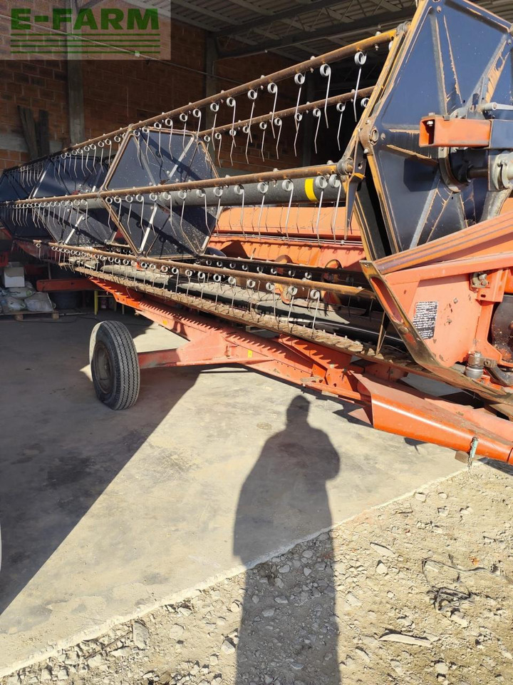 Massey Ferguson 38 - Autokombajnë: foto 5 Massey Ferguson 38 - Autokombajnë: foto 5