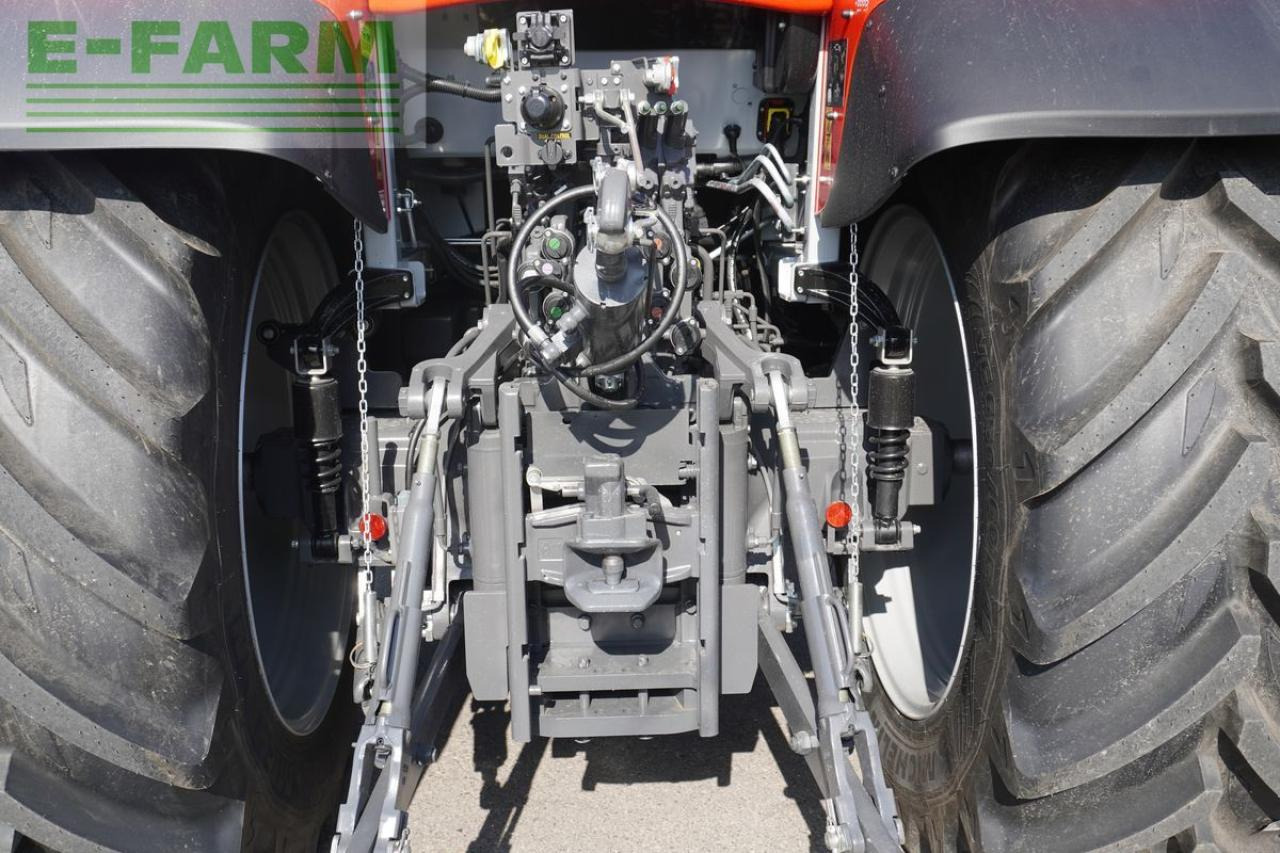 Massey Ferguson mf 7s.155 dyna-6 efficient Efficient - Traktor: foto 5 Massey Ferguson mf 7s.155 dyna-6 efficient Efficient - Traktor: foto 5