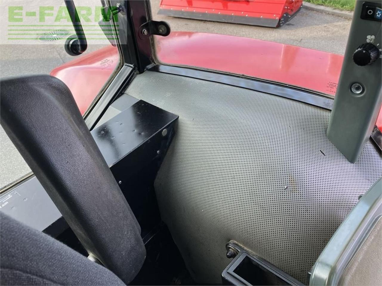 Traktor McCormick cx 75: foto 21 Traktor McCormick cx 75: foto 21