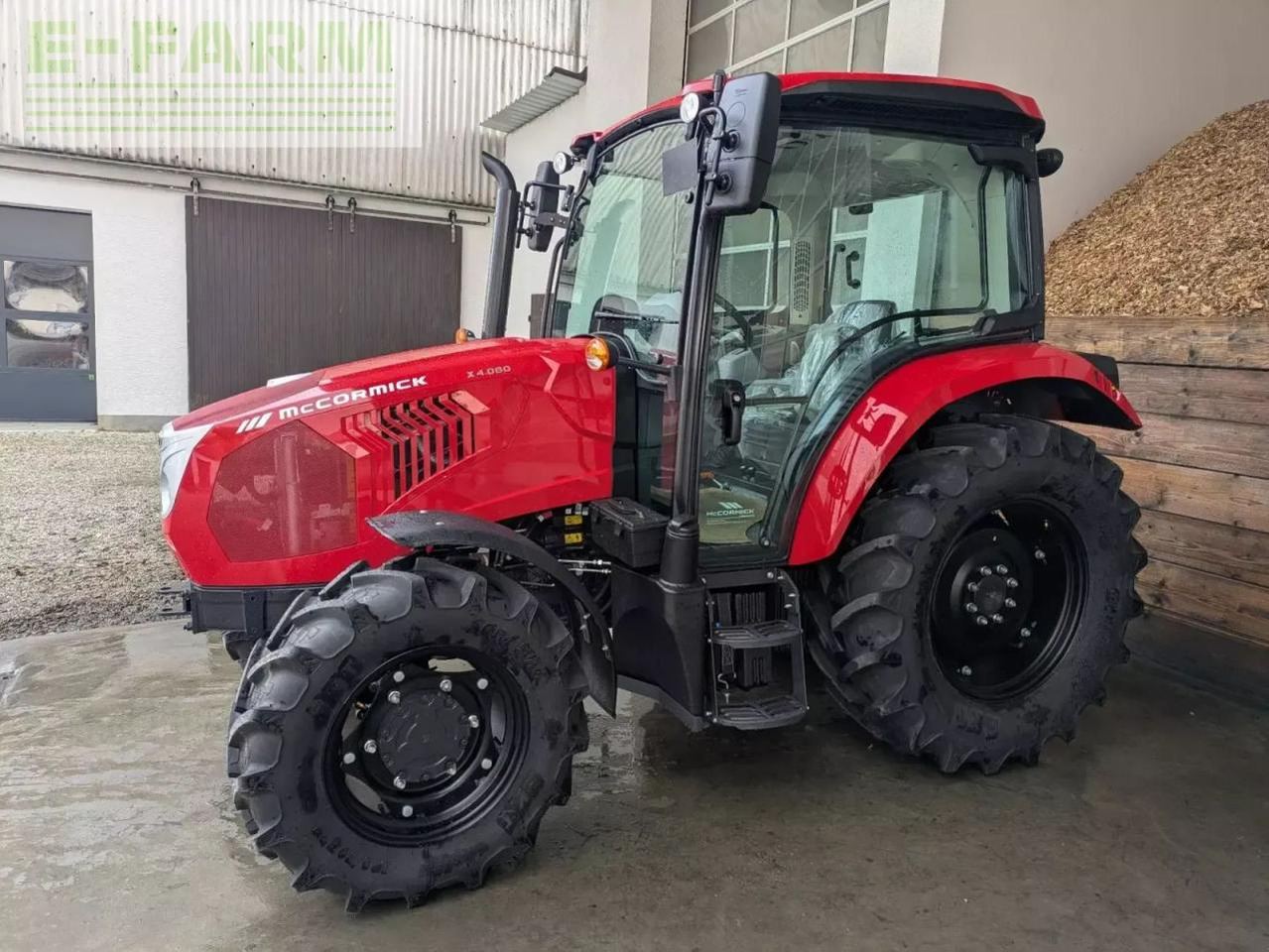 McCormick x4.080 - Traktor: foto 3 McCormick x4.080 - Traktor: foto 3