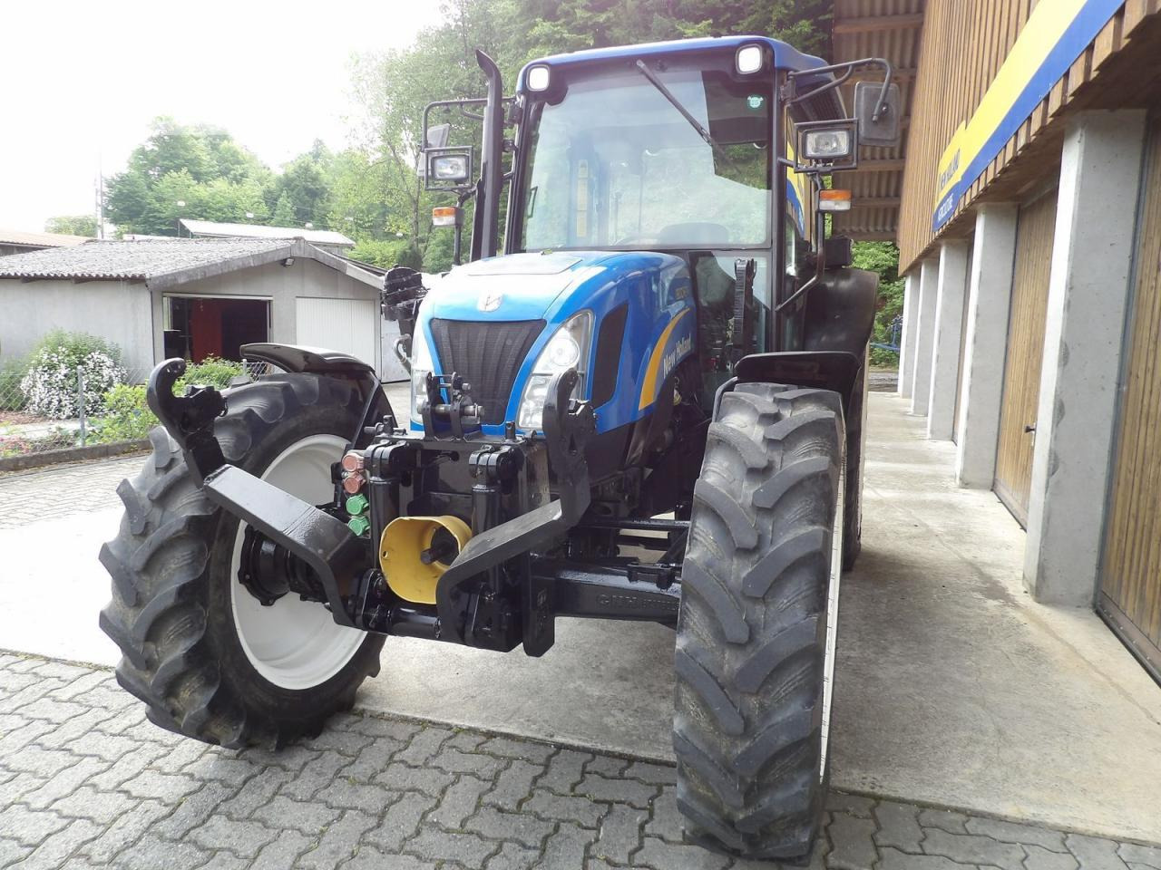 New Holland new holland tn 85 ss - Traktor: foto 2 New Holland new holland tn 85 ss - Traktor: foto 2