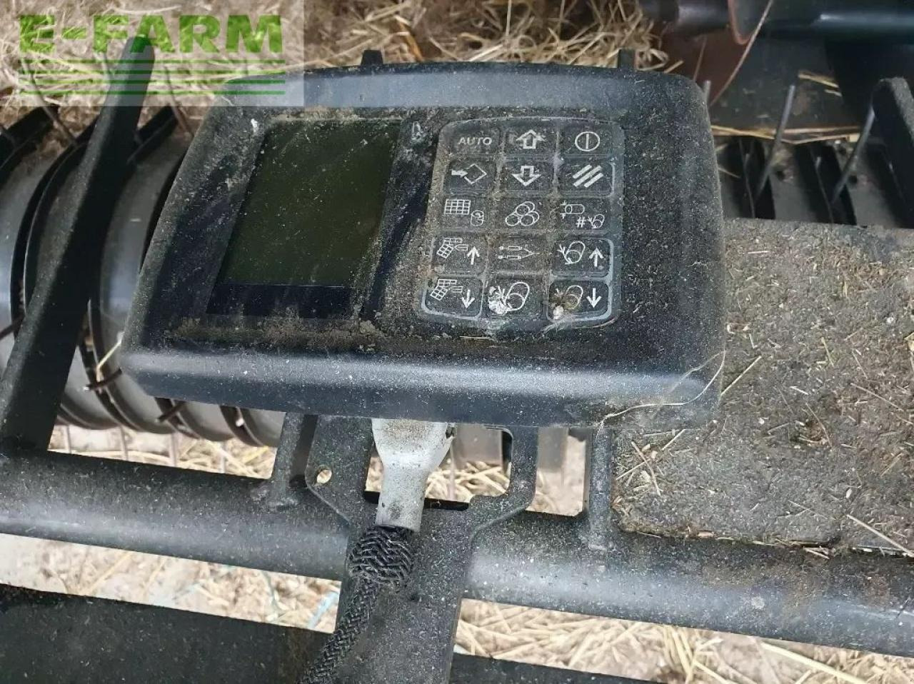 Dengmbledhëse katrore New Holland roll belt 150: foto 8