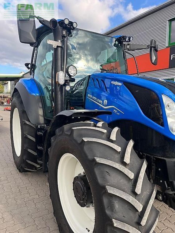 New Holland t5.110 auto command - Traktor: foto 4 New Holland t5.110 auto command - Traktor: foto 4