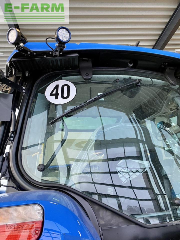 New Holland t5.140 auto command - Traktor: foto 4 New Holland t5.140 auto command - Traktor: foto 4