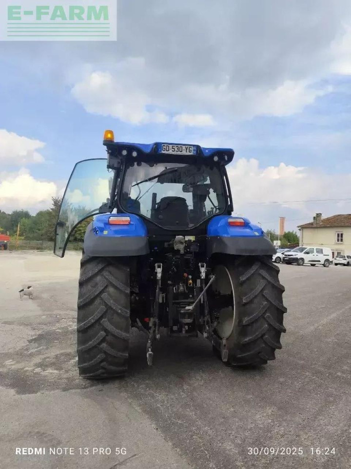 Traktor New Holland t6.145 ec: foto 6 Traktor New Holland t6.145 ec: foto 6