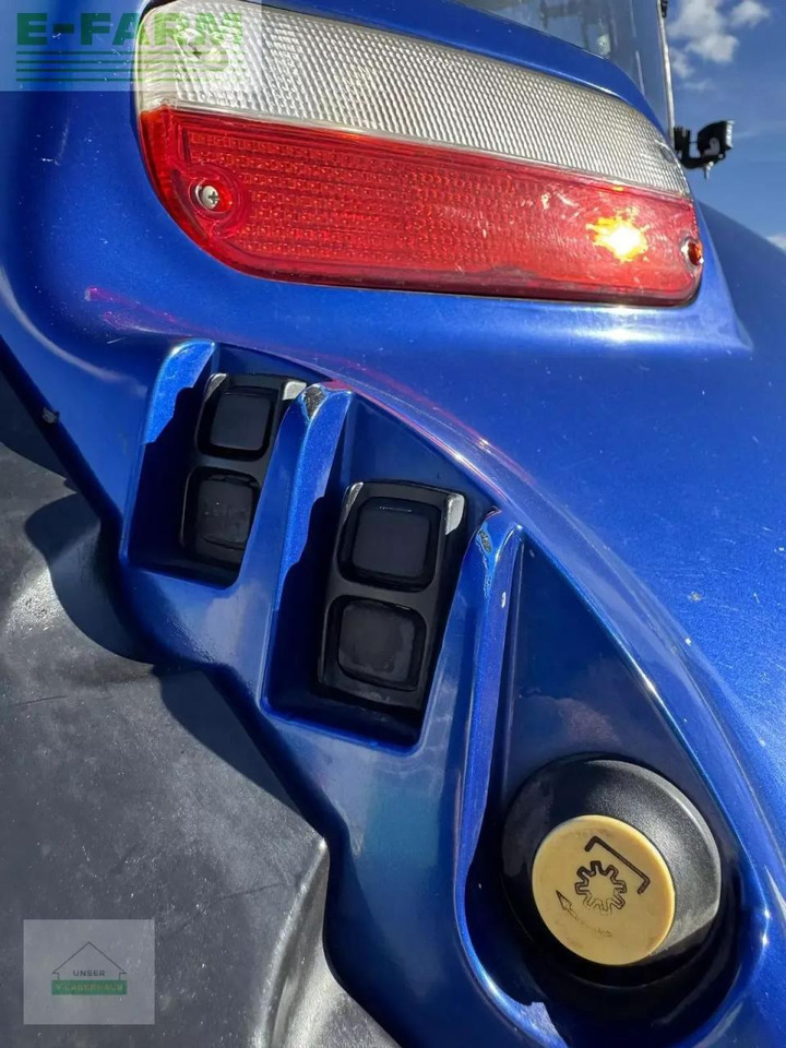 Traktor New Holland t7.210 auto command: foto 11