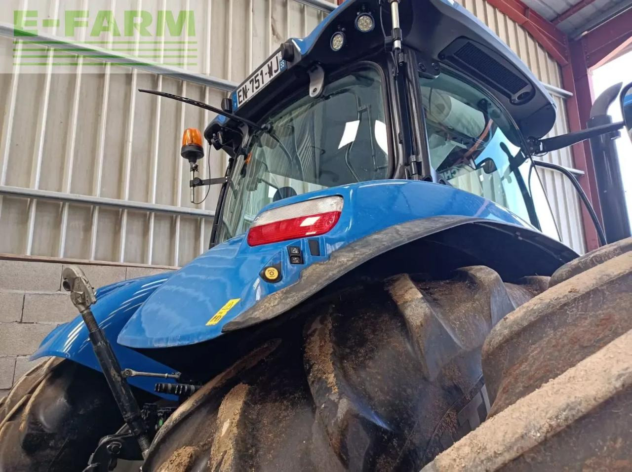 New Holland t7.230 - Traktor: foto 3 New Holland t7.230 - Traktor: foto 3
