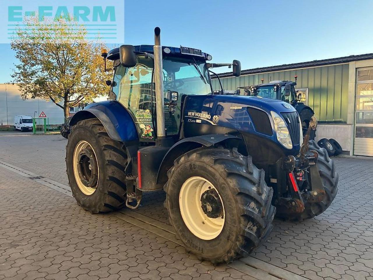 New Holland t7.270 auto command - Traktor: foto 1 New Holland t7.270 auto command - Traktor: foto 1