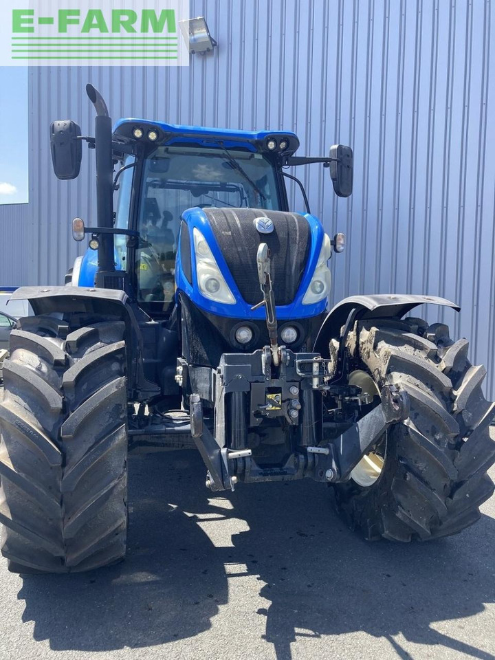 New Holland t7.270 auto command - Traktor: foto 4 New Holland t7.270 auto command - Traktor: foto 4