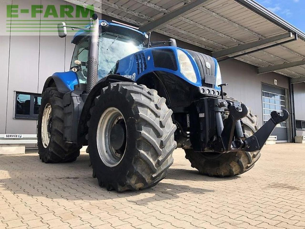 New Holland t8.360 - Traktor: foto 2 New Holland t8.360 - Traktor: foto 2