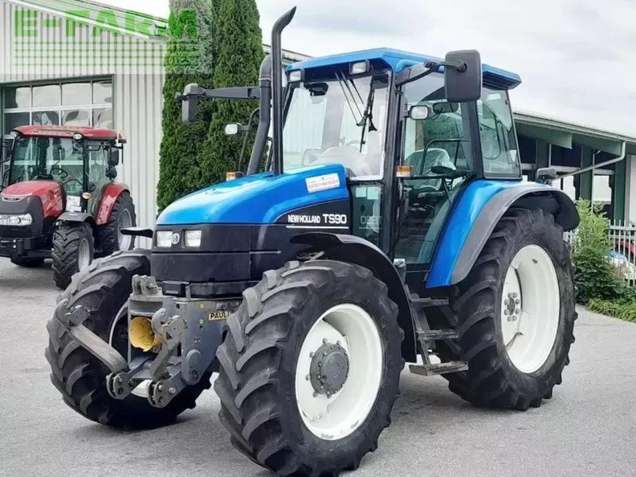 New Holland ts90 - Traktor: foto 1 New Holland ts90 - Traktor: foto 1