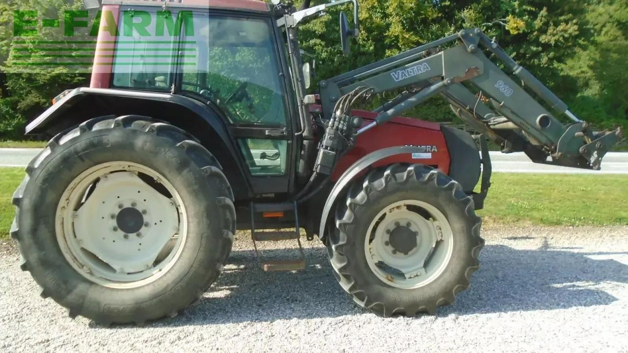 Valtra 6550 hi tec / ålø 960 frontlæsser - Traktor: foto 3 Valtra 6550 hi tec / ålø 960 frontlæsser - Traktor: foto 3