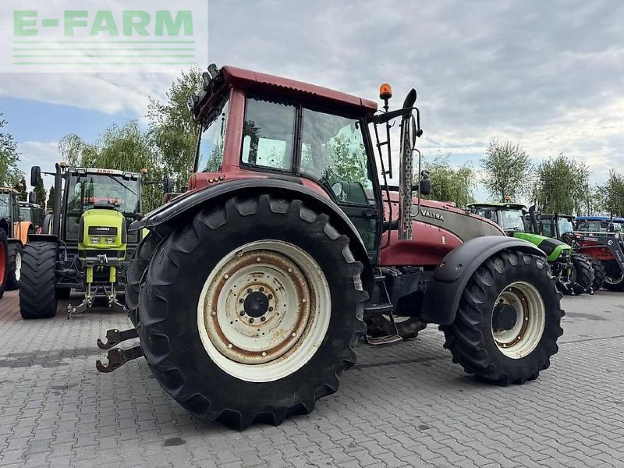 Valtra t160 hitech - Traktor: foto 5 Valtra t160 hitech - Traktor: foto 5