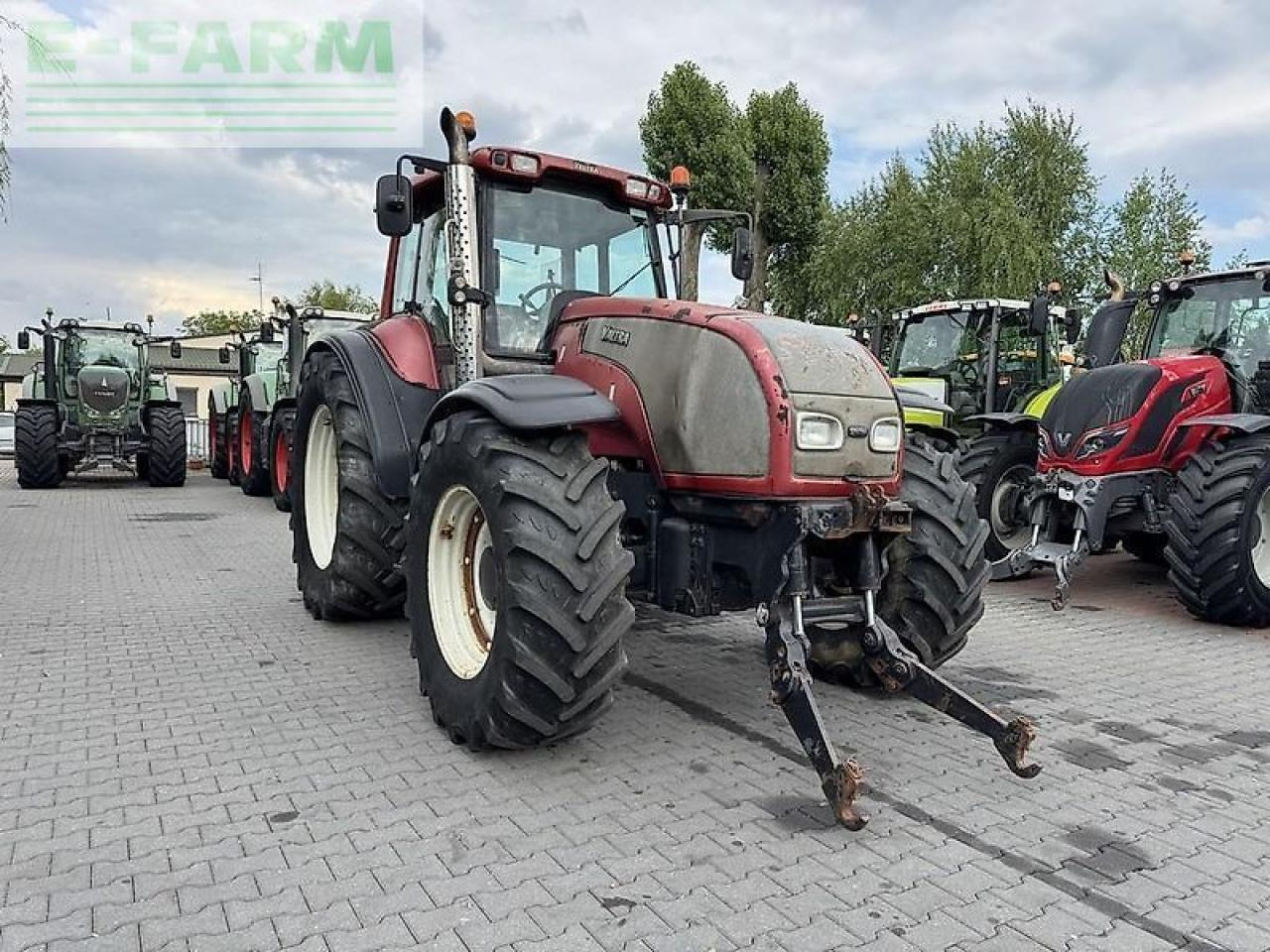 Valtra t160 hitech - Traktor: foto 3 Valtra t160 hitech - Traktor: foto 3