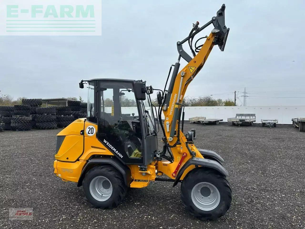 Weidemann 1390 - Fadrom me goma: foto 3 Weidemann 1390 - Fadrom me goma: foto 3