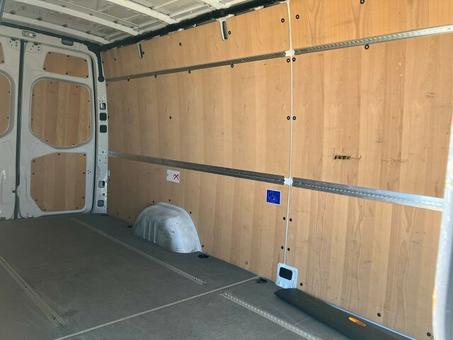 MERCEDES-BENZ Sprinter 317 Maxi,9GTronic,MBUX,Kamera - Furgon: foto 2 MERCEDES-BENZ Sprinter 317 Maxi,9GTronic,MBUX,Kamera - Furgon: foto 2