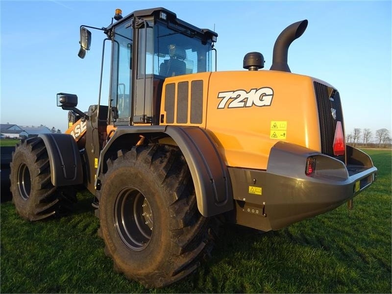 Case 721G - Fadrom me goma: foto 2 Case 721G - Fadrom me goma: foto 2