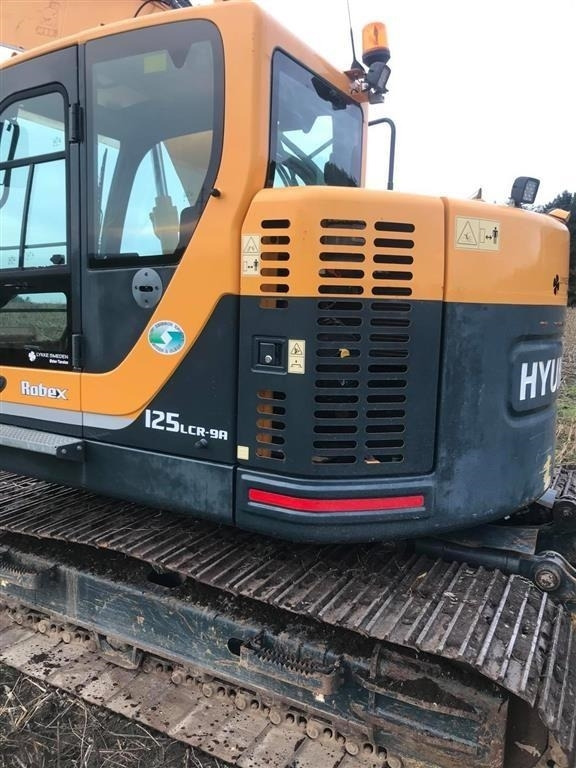 Hyundai 125LCR-9A  - Ekskavator me zinxhirë: foto 4 Hyundai 125LCR-9A  - Ekskavator me zinxhirë: foto 4