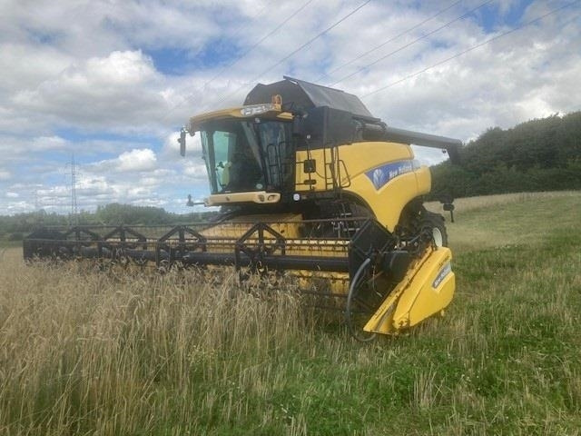 Autokombajnë New Holland CR 980 1050er hjul og 30Fod 4 hjulstræk: foto 8
