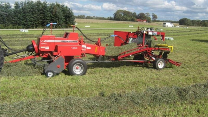 Pomi Mini 100 MF 1839 - Mbështjellëse dengjesh: foto 1 Pomi Mini 100 MF 1839 - Mbështjellëse dengjesh: foto 1