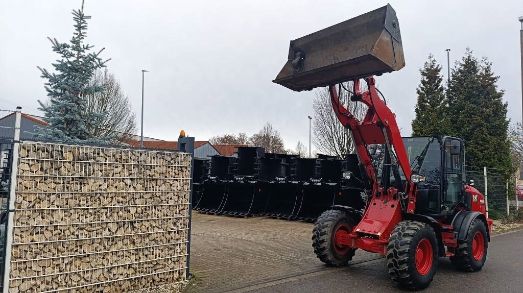 CAT 908 M, bis 35 km/h, Allrad, hydr. Schnellwechsler - Fadrom me goma: foto 3 CAT 908 M, bis 35 km/h, Allrad, hydr. Schnellwechsler - Fadrom me goma: foto 3