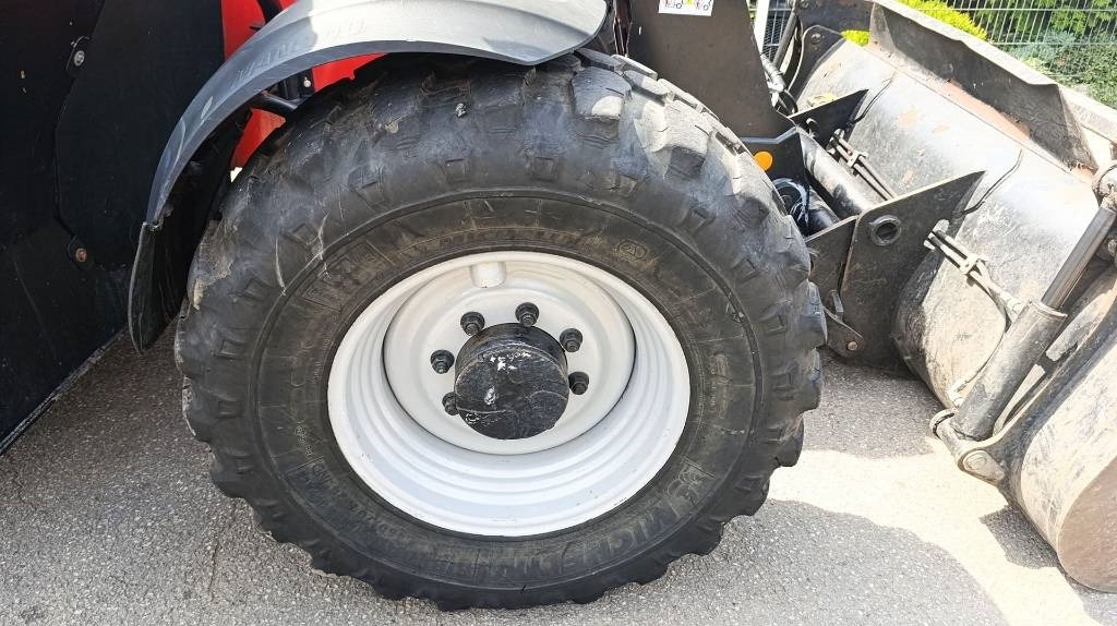 Lizingu i Manitou Teleskoplader 737, Allrad, 7 m und 3.7 t, Klima,  Manitou Teleskoplader 737, Allrad, 7 m und 3.7 t, Klima,: foto 8