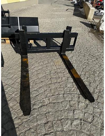 Big Palettengabel 120cm mit Liebherr 506 Aufnahme - Pirunë për Pajisje për trajtimin e materialeve: foto 2 Big Palettengabel 120cm mit Liebherr 506 Aufnahme - Pirunë për Pajisje për trajtimin e materialeve: foto 2