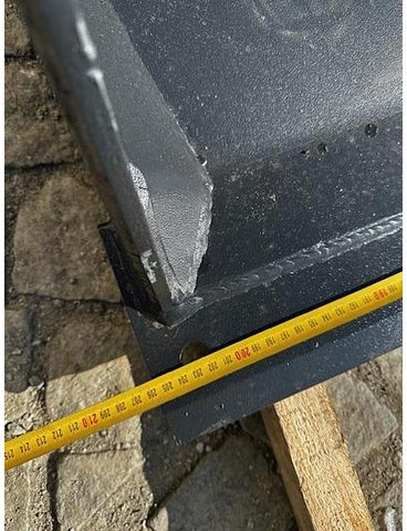 Big Volumenschaufel 200 cm mit JCB 520-50 Aufnahme - Kovë: foto 3 Big Volumenschaufel 200 cm mit JCB 520-50 Aufnahme - Kovë: foto 3