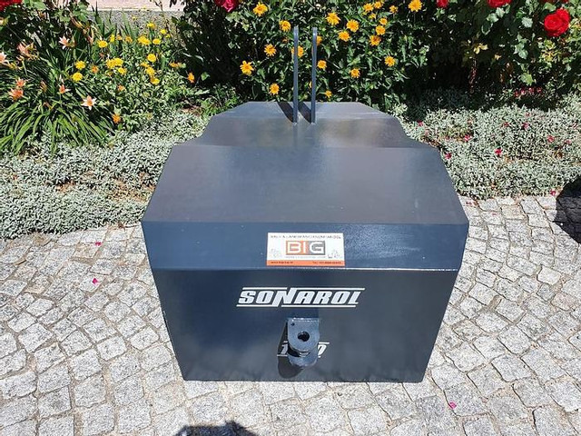 Frontgewicht 1000 kg  - Kundërpeshë: foto 1 Frontgewicht 1000 kg  - Kundërpeshë: foto 1