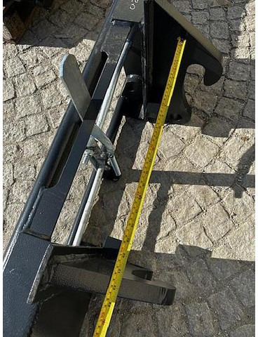 Big JCB 520-50 Adapter mit Euro Aufnahme - Kokë: foto 4 Big JCB 520-50 Adapter mit Euro Aufnahme - Kokë: foto 4