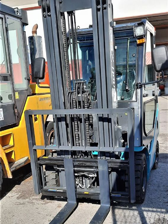 Baoli KBD18 Plus EU5 - Pirun më naftë: foto 5 Baoli KBD18 Plus EU5 - Pirun më naftë: foto 5