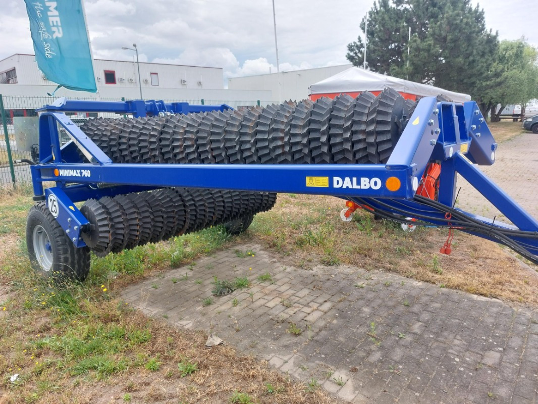 Dalbo Minimax 760 X50 Cross Combi - Rul bujqësor: foto 4 Dalbo Minimax 760 X50 Cross Combi - Rul bujqësor: foto 4