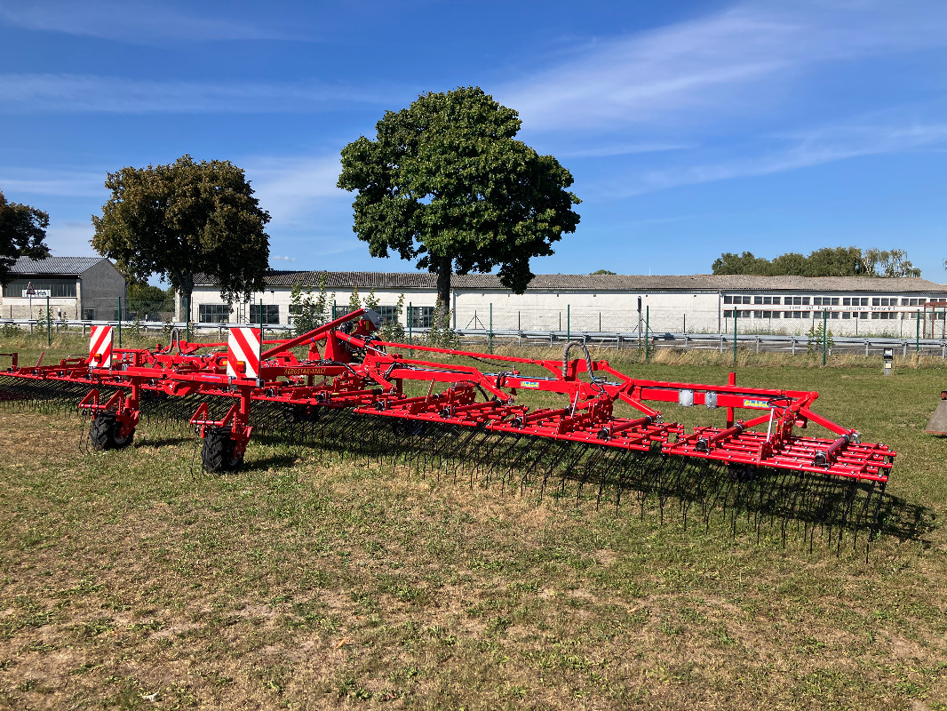 Einböck Aerostar-Exact 1200 - Pajisje plehërimi: foto 1 Einböck Aerostar-Exact 1200 - Pajisje plehërimi: foto 1