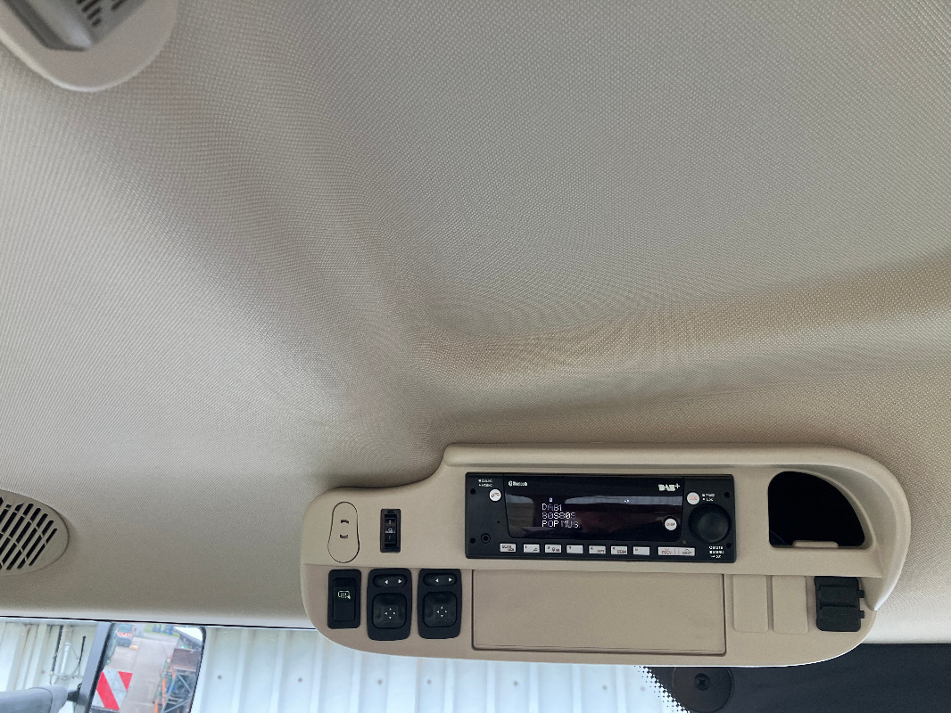 John Deere 6195R - Traktor: foto 4 John Deere 6195R - Traktor: foto 4