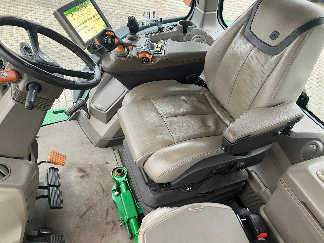 John Deere 7R290 - Traktor: foto 2 John Deere 7R290 - Traktor: foto 2