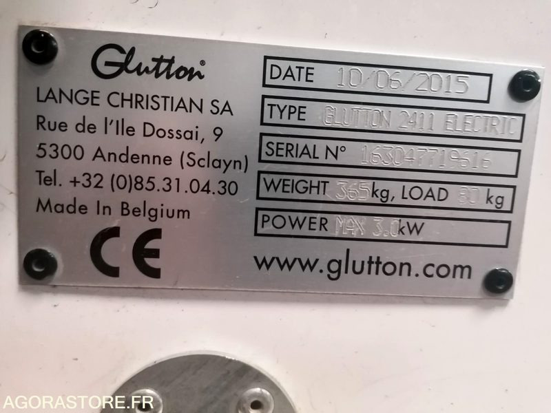 Aspirateur de voirie électrique Glutton - Fshesë profesionale: foto 2 Aspirateur de voirie électrique Glutton - Fshesë profesionale: foto 2